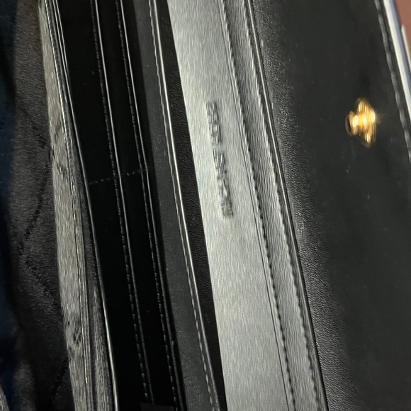 🔥NWT MICHAEL KORS BLACK STAFFAINO CONVERTIBLE CROSSBODY!🔥 - Picture 11 of 14